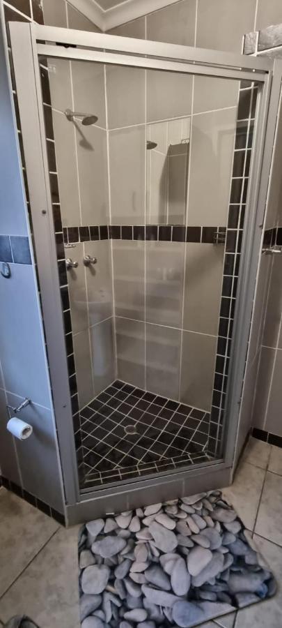 Funky Dot Sleeping Spot Διαμέρισμα Κέμπτον Παρκ Εξωτερικό φωτογραφία